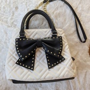 Betsey Johnson Bow bag with 3 compartments and gold details